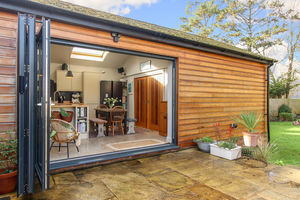 Photo 23- click for photo gallery